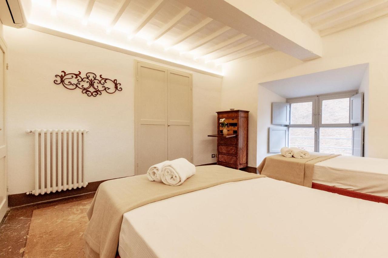 Palazzo Chigi Zondadari Apartamento