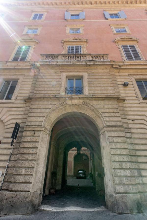 Palazzo Chigi Zondadari Apartamento